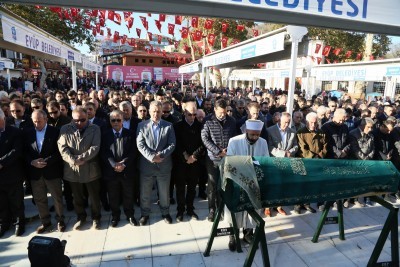 Başkan Aydın, Makbule İnce'nin Cenazesine Katıldı