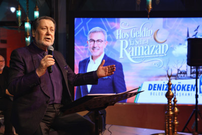 Ahmet Özhan'dan muhteşem konser