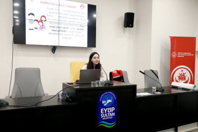 Eyüpsultan Belediyesi'nden Koruyucu Aile Farkındalık Eğitimi programı Eyüpsultan Belediyesi'nden Koruyucu Aile Farkındalık Eğitimi programı
