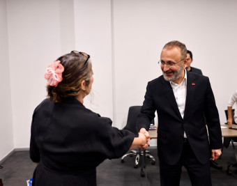 Başkan Özmen, Halk Günü buluşmalarında vatandaşlarla bir araya geliyor Başkan Özmen, Halk Günü buluşmalarında vatandaşlarla bir araya geliyor
