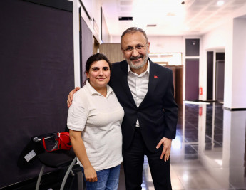 Başkan Özmen, Halk Günü buluşmalarında vatandaşlarla bir araya geliyor Başkan Özmen, Halk Günü buluşmalarında vatandaşlarla bir araya geliyor