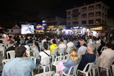 Teşekkürler 12 Dev Adam Teşekkürler 12 Dev Adam