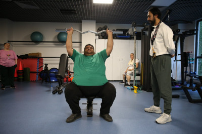 Morbid Obez Bireyler İçin Türkiye'de Bir İlk: Eyüpsultan Belediyesi'nden Biyo-Psiko-Sosyal Güçlenme Programı