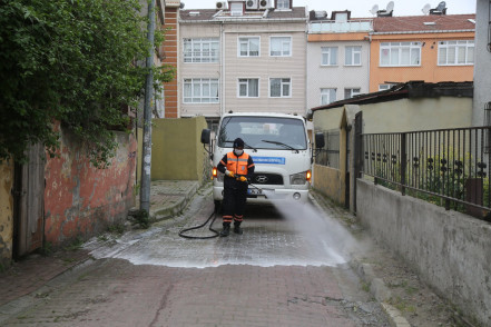 Eyüpsultan'ın Tüm Sokakları Temizleniyor, Dezenfekte Ediliyor