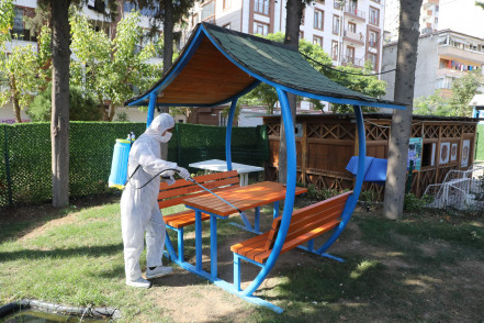 Temizlik çalışmaları Alibeyköy'de devam etti