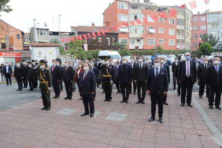Cumhuriyet Bayramı'nın 97. Yılı Eyüpsultan'da Törenle Kutlandı