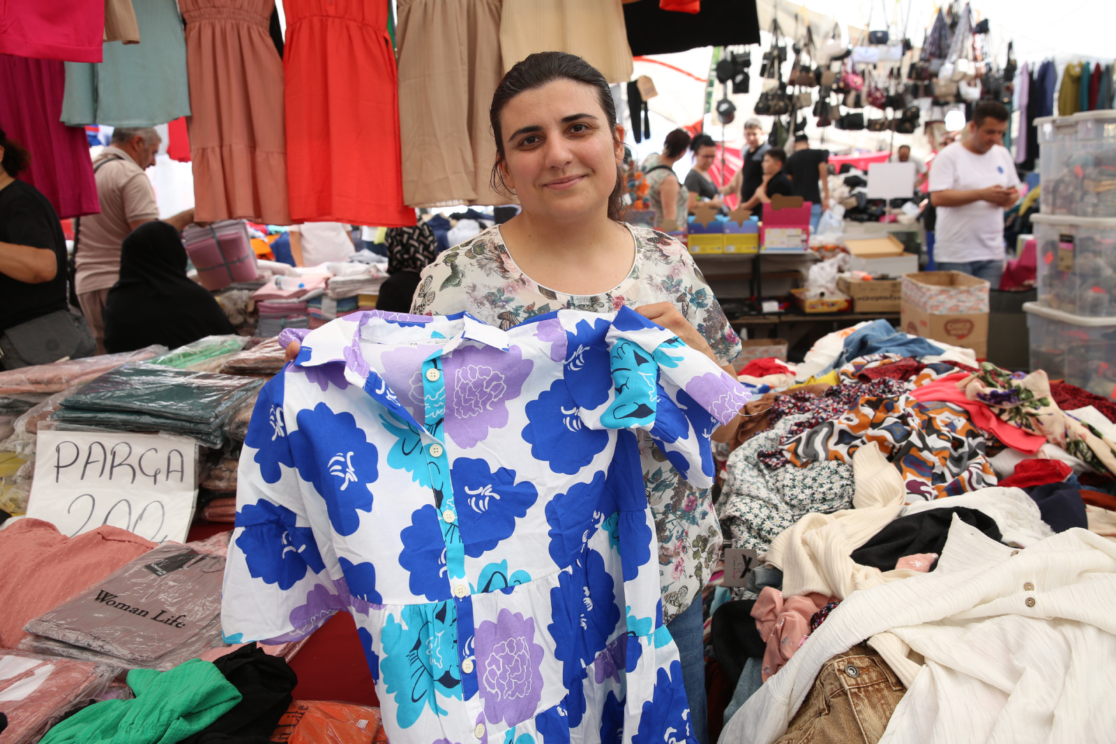 Kadın girişimciliğine bir destek daha: Özlem Öz'ün hayali pazarda gerçek oldu Kadın girişimciliğine bir destek daha: Özlem Öz'ün hayali pazarda gerçek oldu