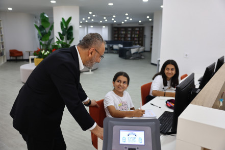 Eyüpsultan'a yeni bir nefes: Esentepe Kütüphanesi hizmete açıldı Eyüpsultan'a yeni bir nefes: Esentepe Kütüphanesi hizmete açıldı