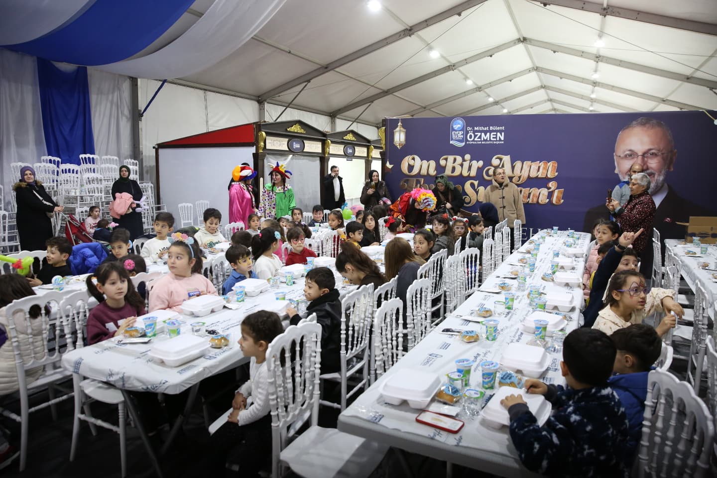 Eyüpsultan'da Ramazan boyunca çocuklara özel etkinlikler yoğun ilgi gördü Eyüpsultan'da Ramazan boyunca çocuklara özel etkinlikler yoğun ilgi gördü