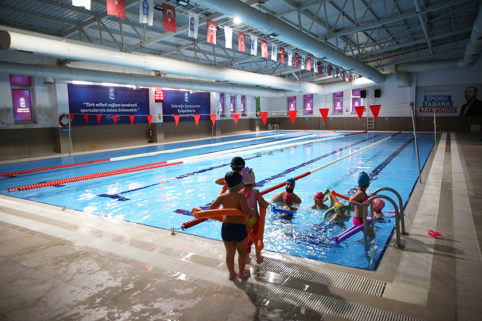 Akşemsettin Yüzme Havuzu yenilendi, hizmet kalitesi artırıldı