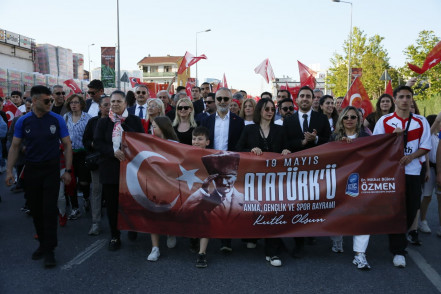 19 Mayıs Eyüpsultan'da coşkuyla kutlandı