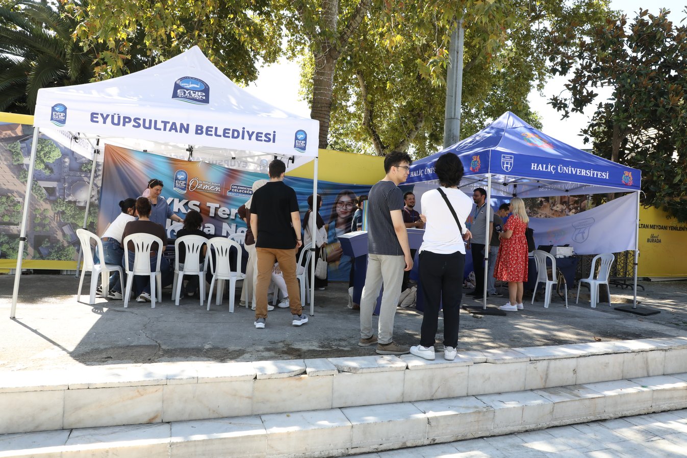 Eyüpsultan'da YKS Tercih Günleri başladı. Eyüpsultan'da YKS Tercih Günleri başladı.