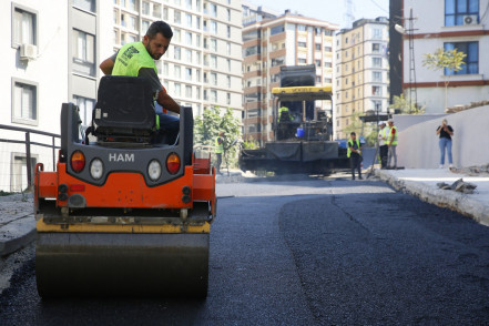Alibeyköy Ahu Sokak'ta asfalt yenilendi