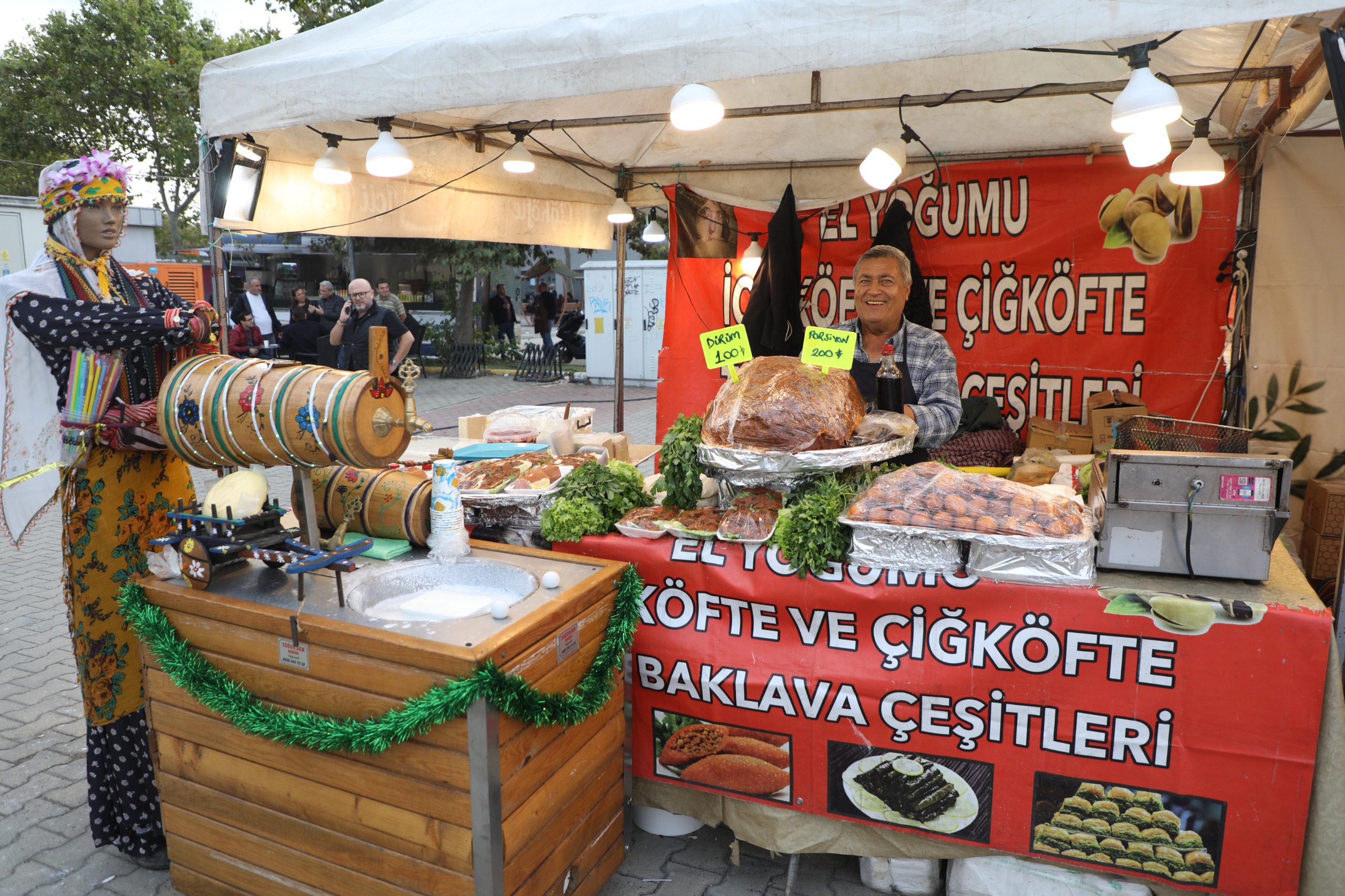 Eyüpsultan'da Kastamonu Yöresel Günleri Coşkusu Eyüpsultan'da Kastamonu Yöresel Günleri Coşkusu